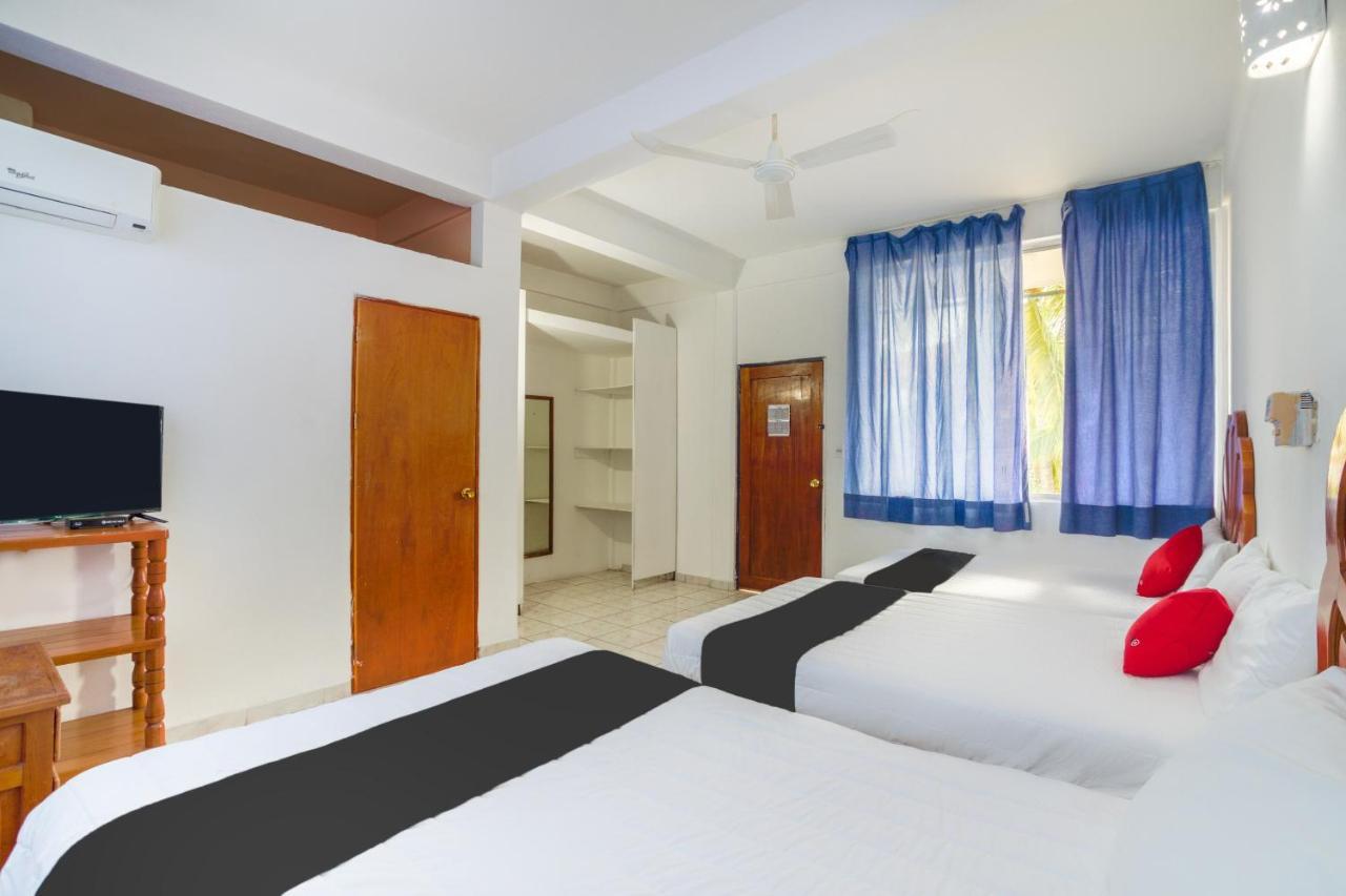 Hotel Adelita ซีฮัวตาเนโค ภายนอก รูปภาพ