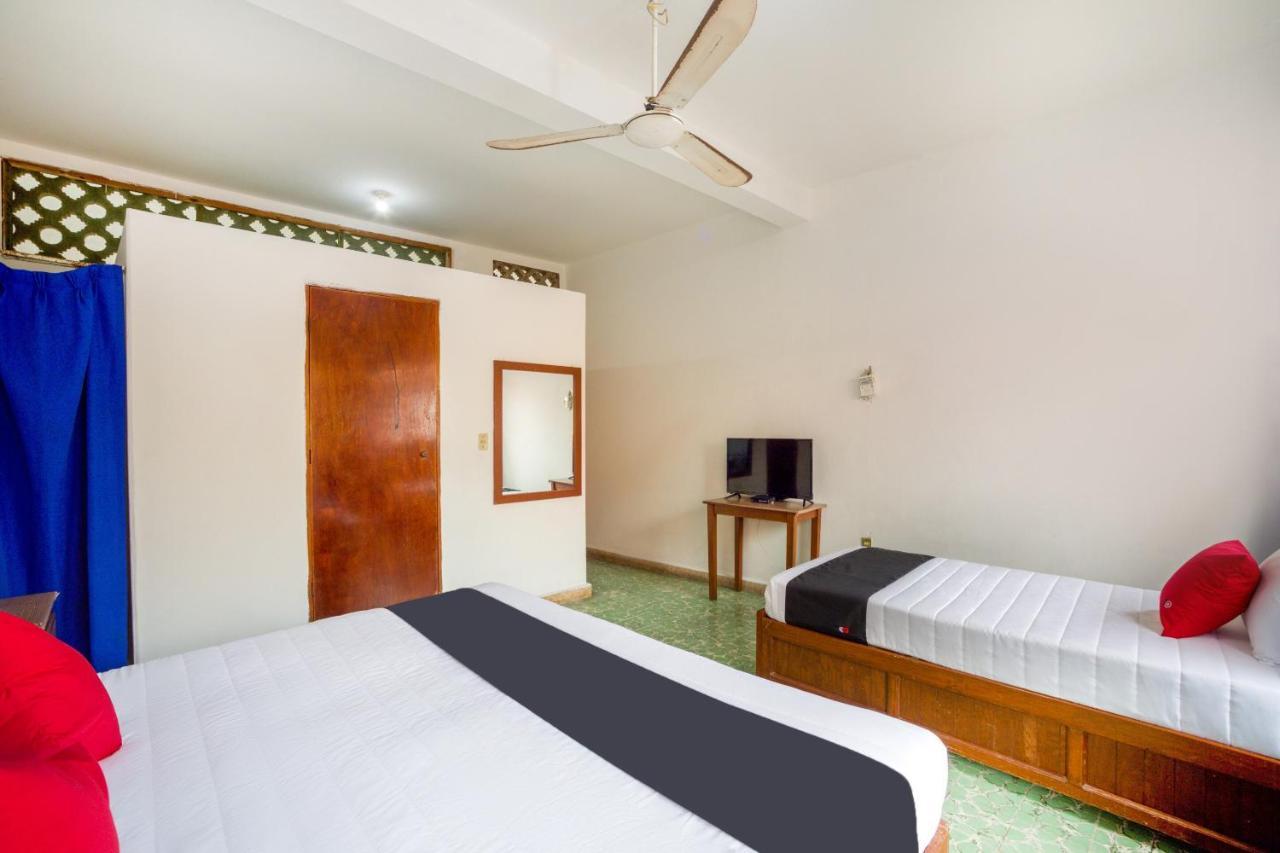 Hotel Adelita ซีฮัวตาเนโค ภายนอก รูปภาพ