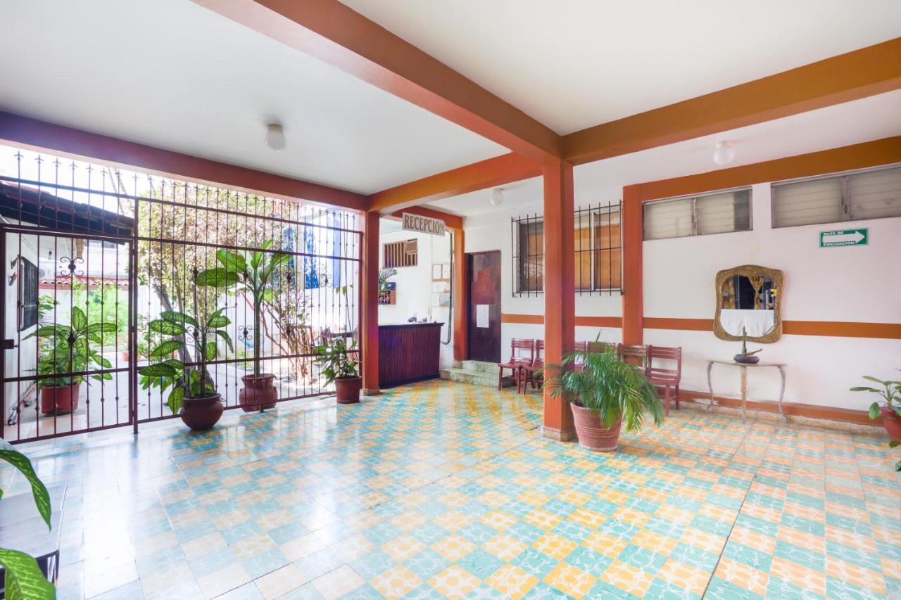 Hotel Adelita ซีฮัวตาเนโค ภายนอก รูปภาพ