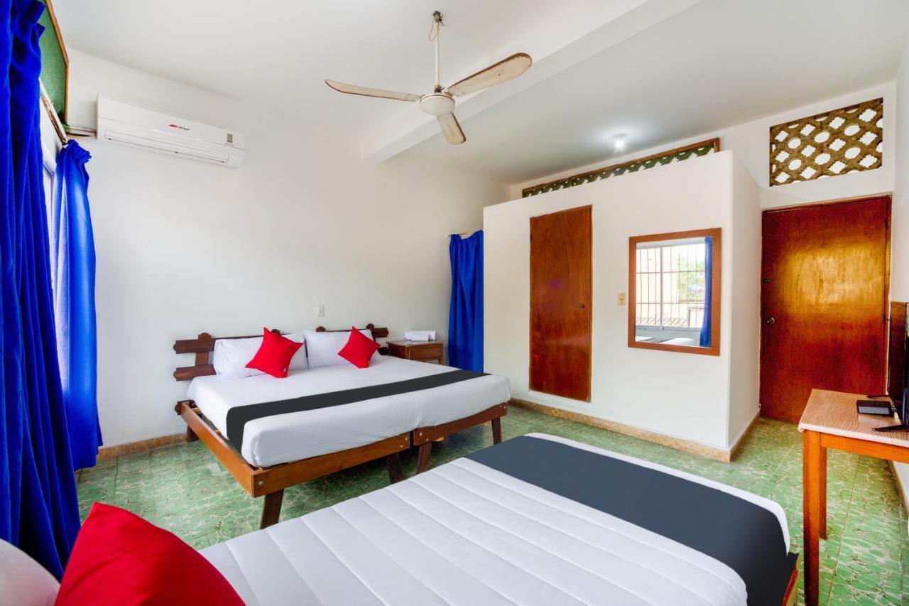 Hotel Adelita ซีฮัวตาเนโค ภายนอก รูปภาพ